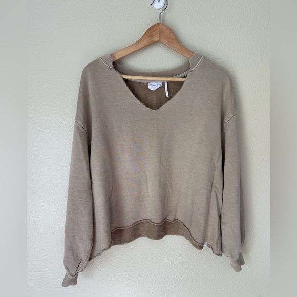 Urban Outfitters Tops - OUT FROM UNDER Swestshirt